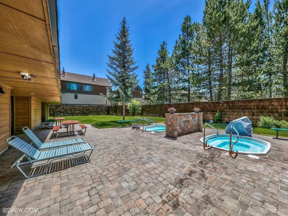 HOA Pay Per Use Amenities - Community Hot Tub