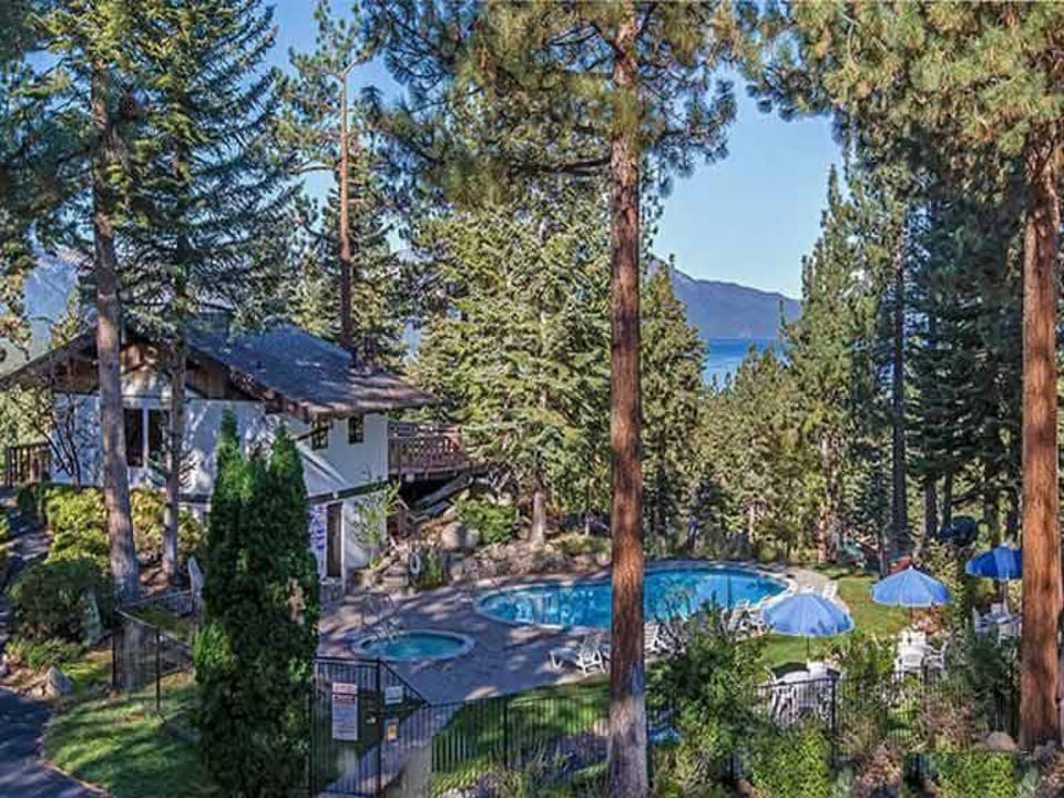 Community Pool and Hot Tub