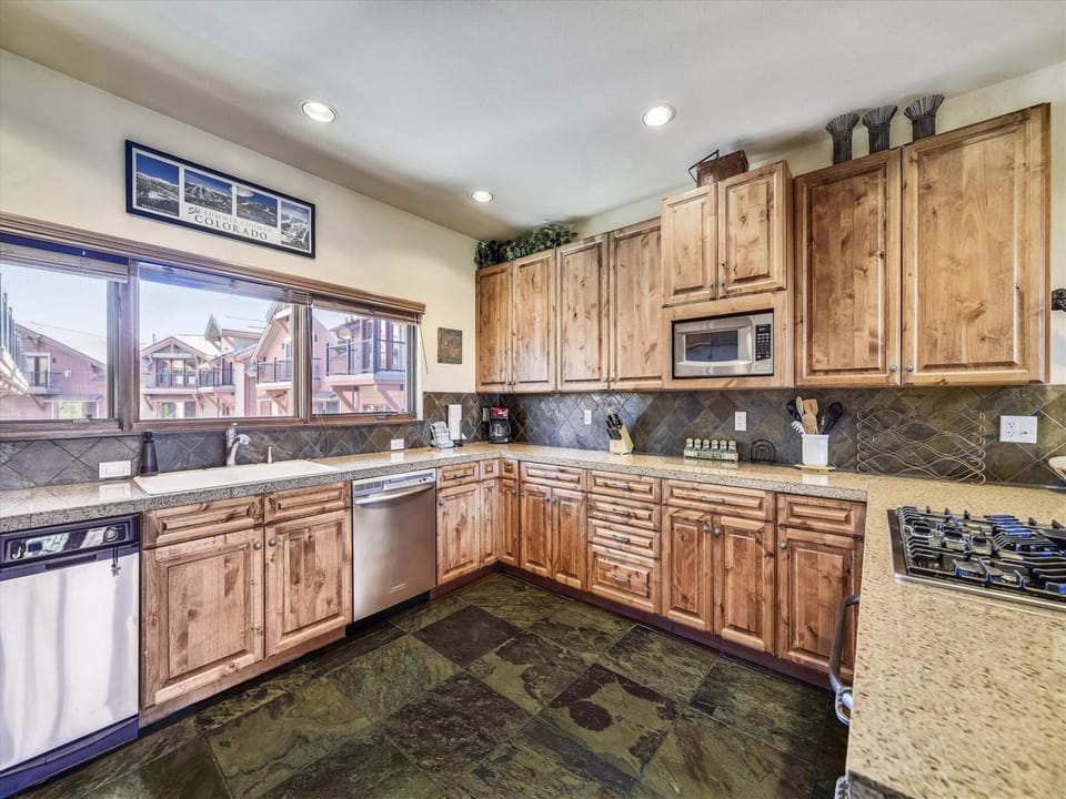 MP14C Kitchen