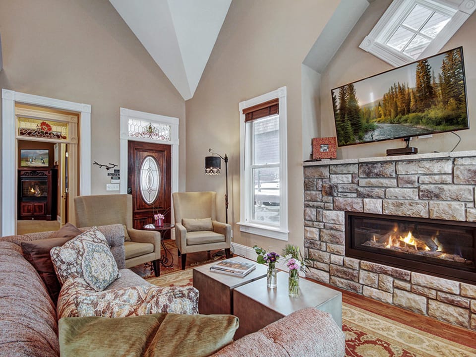 Living Area - Ridge Street Lookout - Breckenridge Vacation Rental