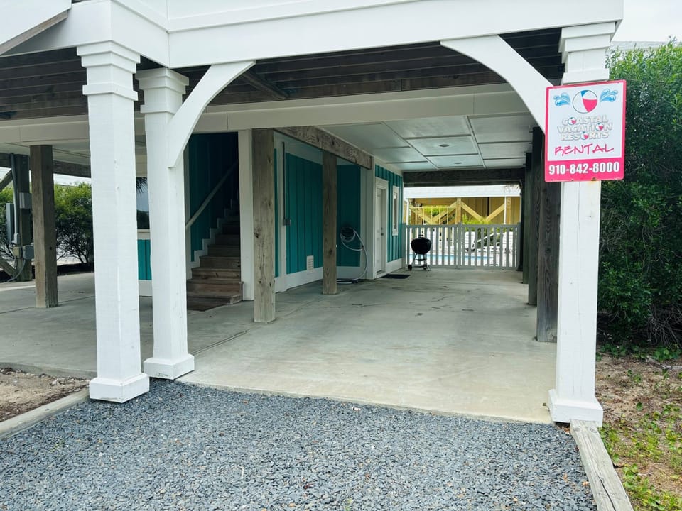 Exterior Car Park