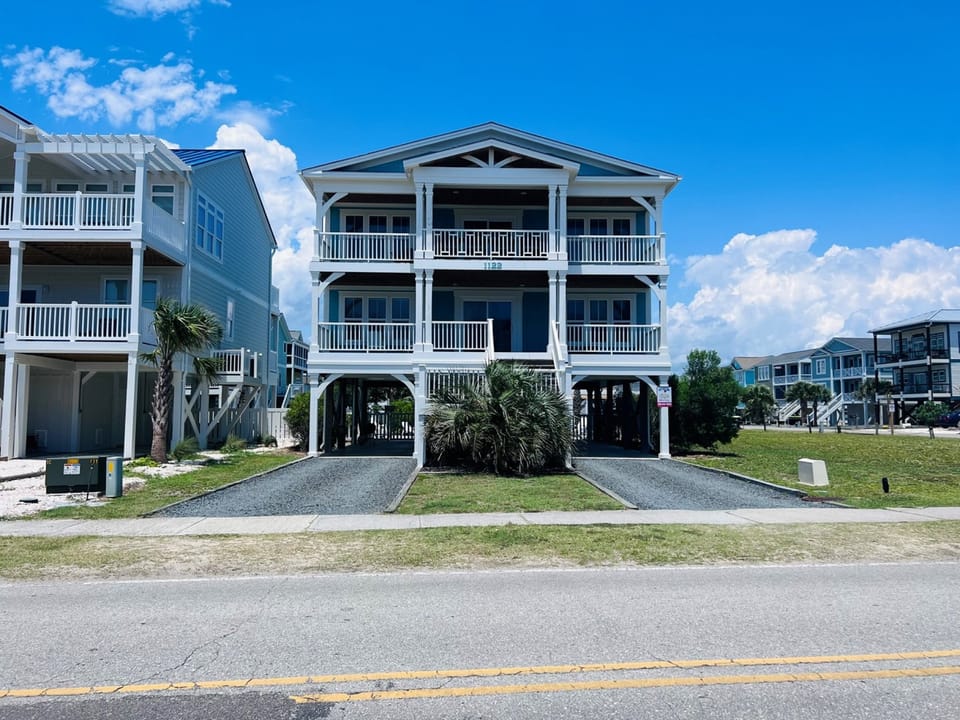 Streeview Exterior