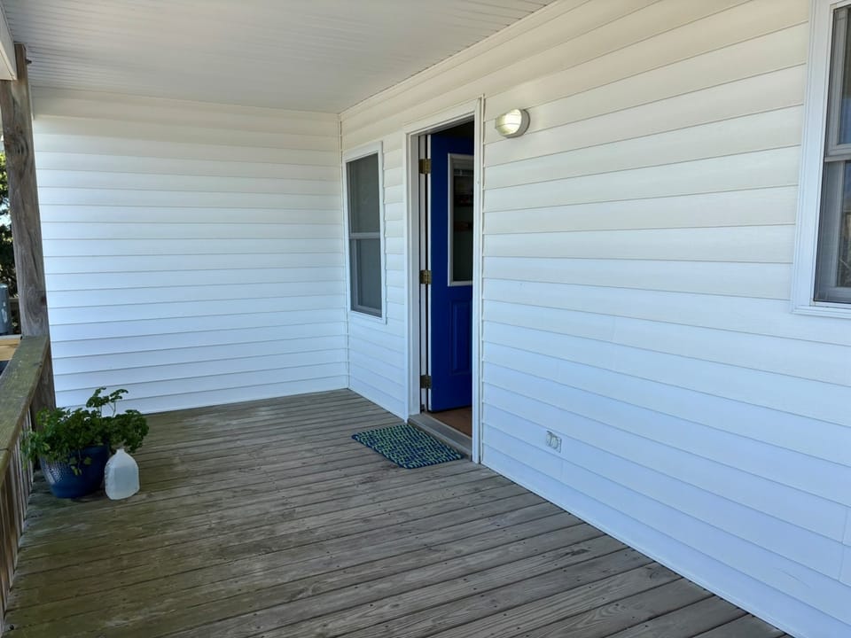 Covered Front Porch