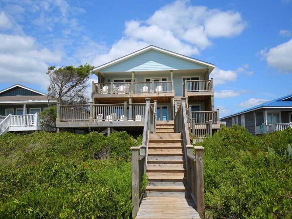 Oceanside Exterior