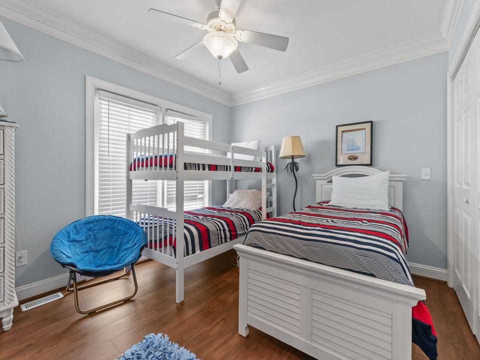 Bunk room