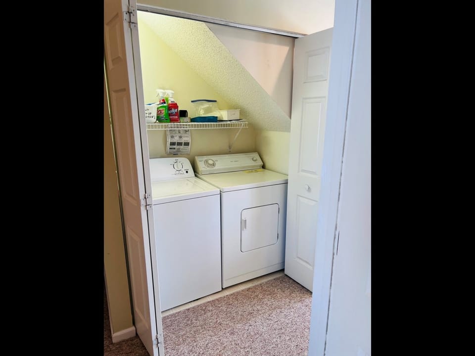 Lower Level Laundry Area