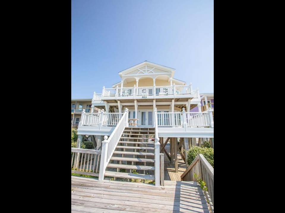 Oceanside Exterior