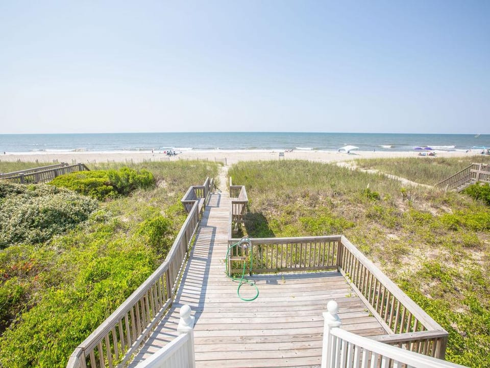 Boardwalk to the Beach