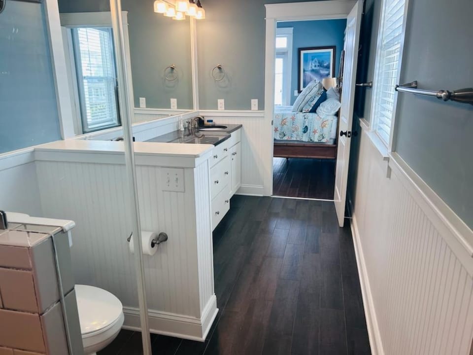 Upper Level Master Bathroom