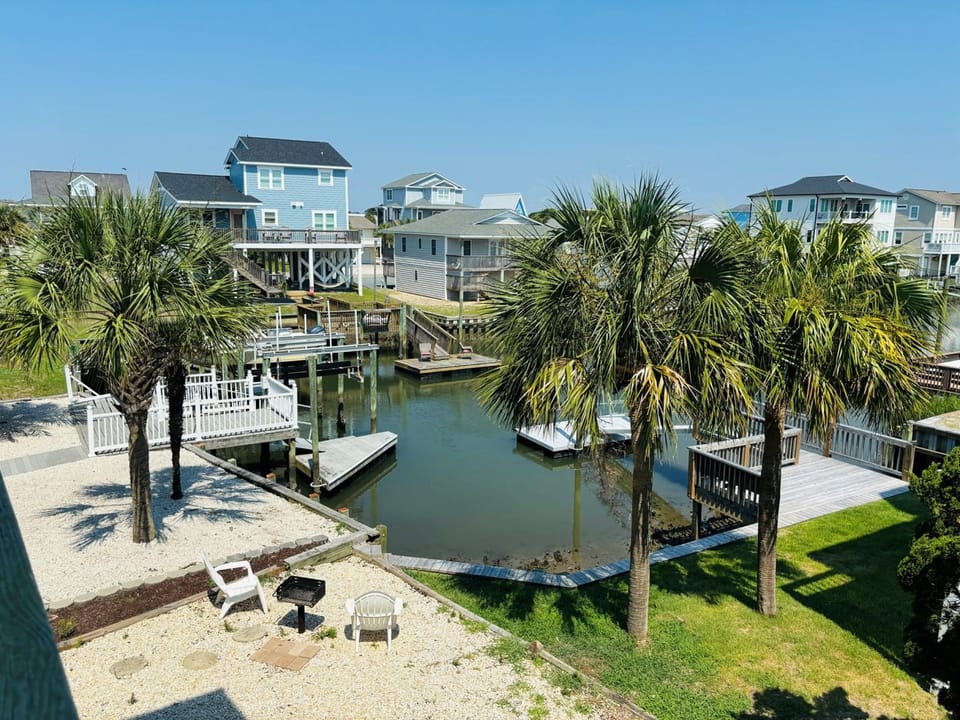 Canal View From Back Deck
