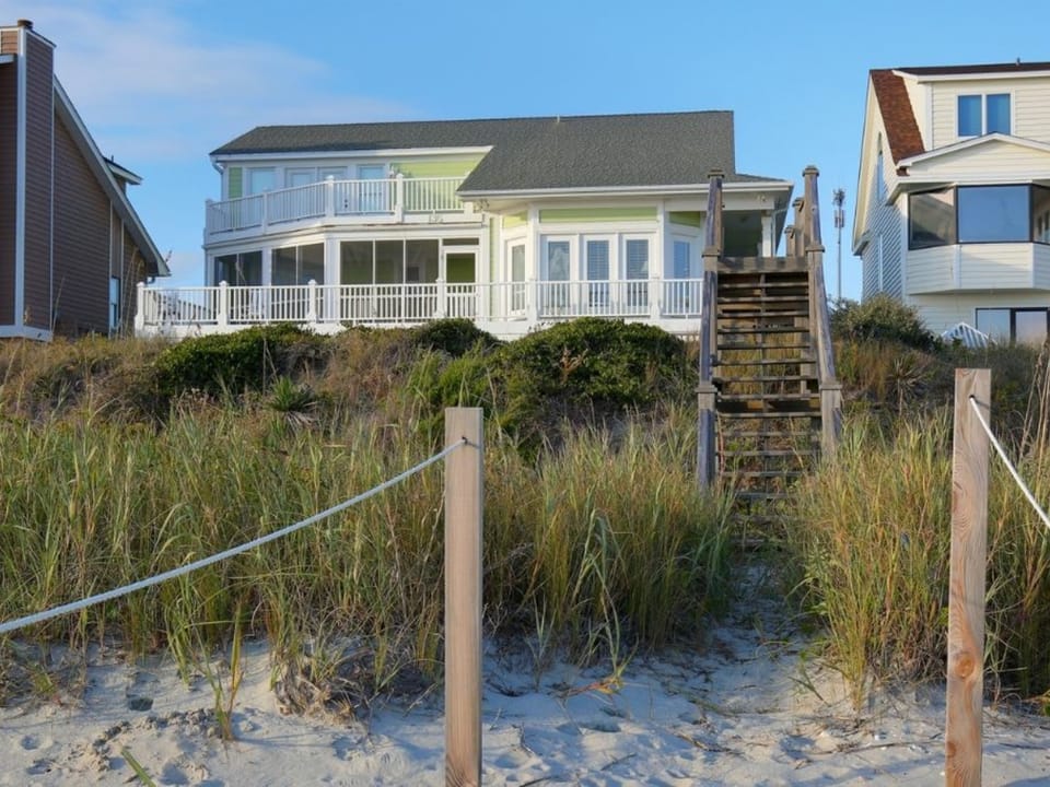 Oceanside Exterior