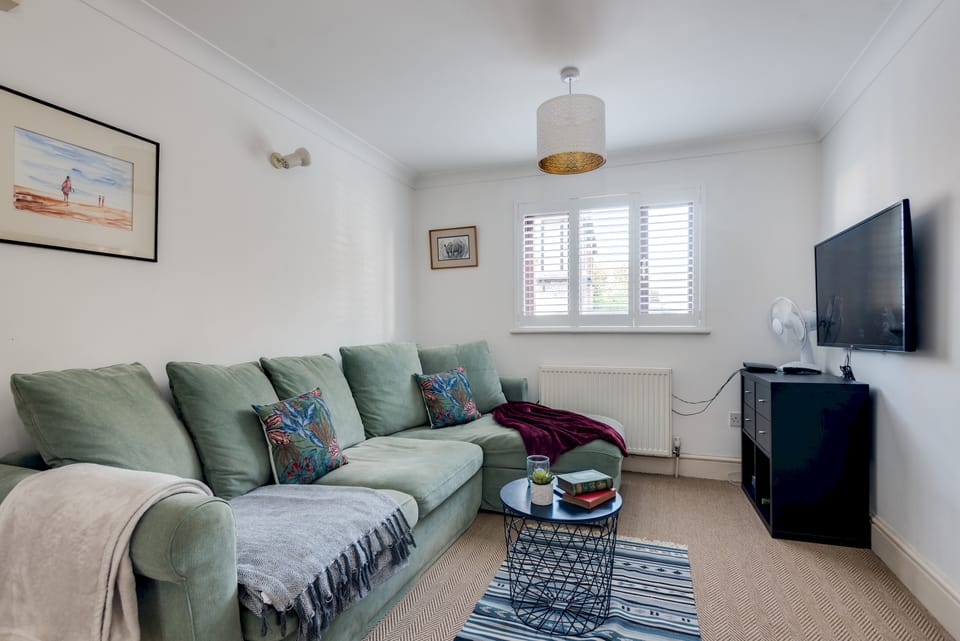 Cosy 2-Bedroom Haven in Picturesque Headington House in Oxford