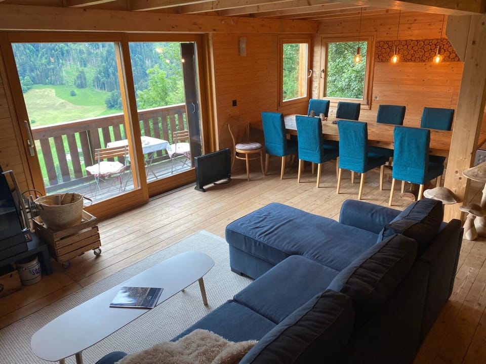 Heidi Chalet - Panoramic View - Modern Part Vacation rental in Rossinière
