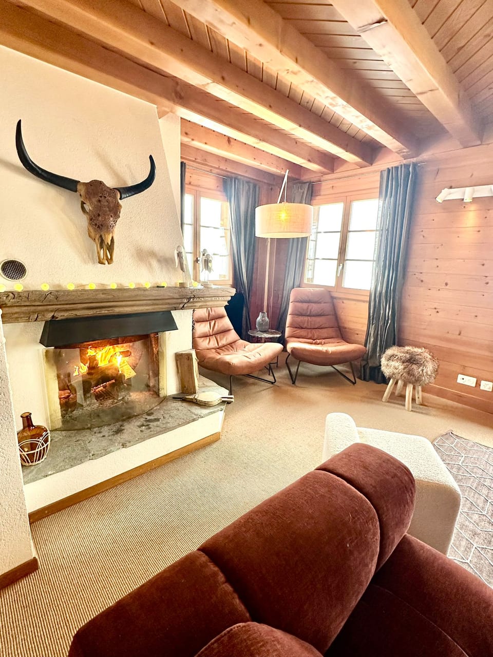 Modern 3 Br Duplex With Huge Panoramic Alps Views Chalet in Fribourg, Switzerland