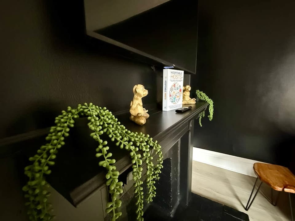 🌿 Casa Terra by Jungle House | Near Convention Center, OSU & Nationwide Arena | Downtown & Short North | 5,800+ Reviews | Free Parking House in Ohio