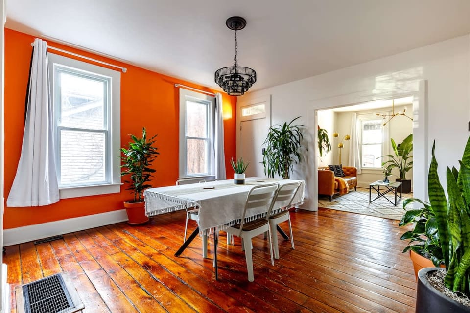 Convention - King Bed - Parking Free - Short North House in Ohio