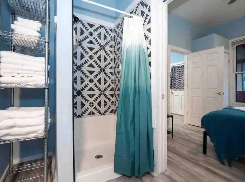 🌿 Jungle Bliss by Jungle House | Near Nationwide Arena, OSU & Convention Center | Downtown & Short North | Free Parking | 5,800+ Reviews House in Ohio