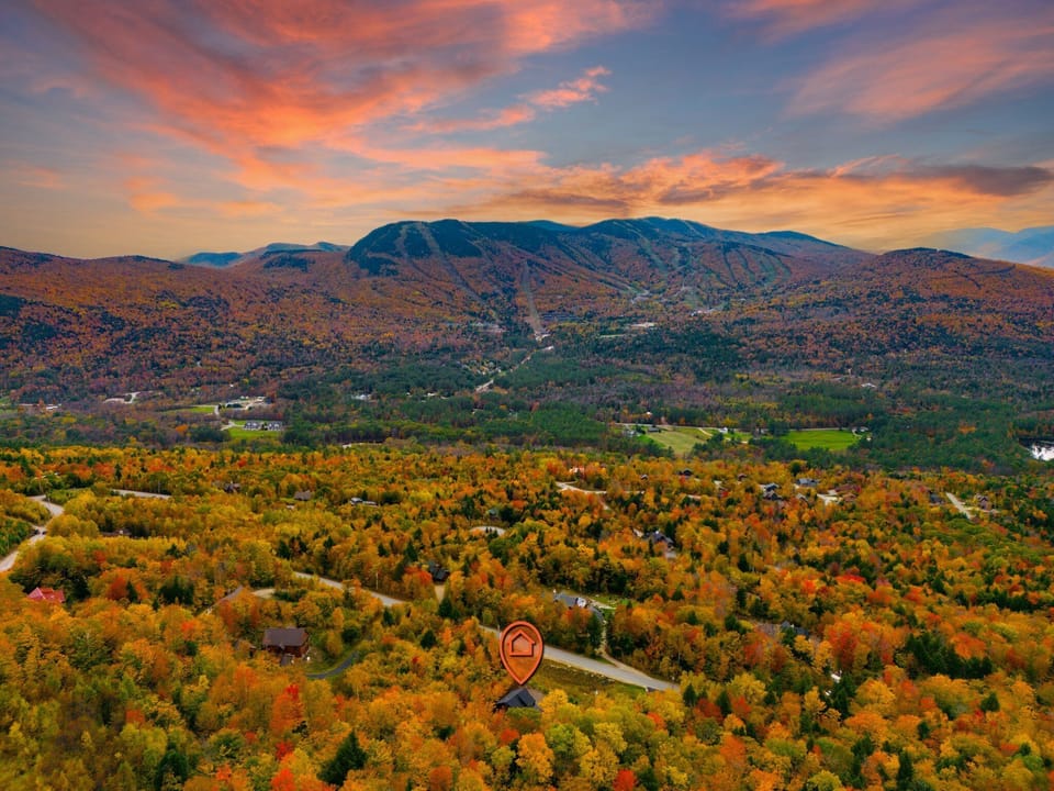 Drone photos illustrating the gorgeous Sunday River Mountains!