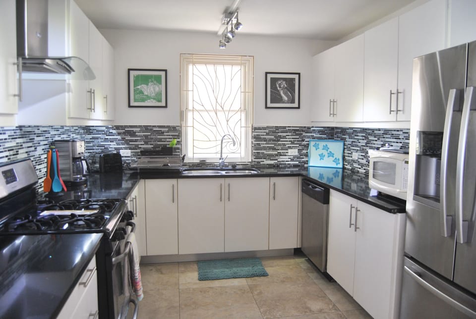 Well equipped kitchen