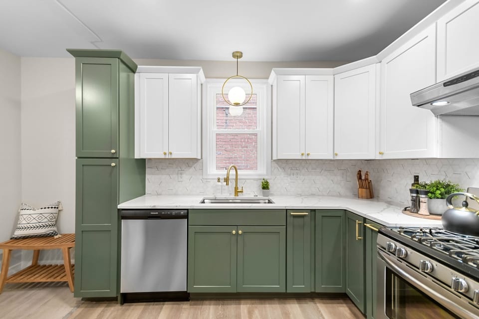 Fully renovated and well stock kitchen