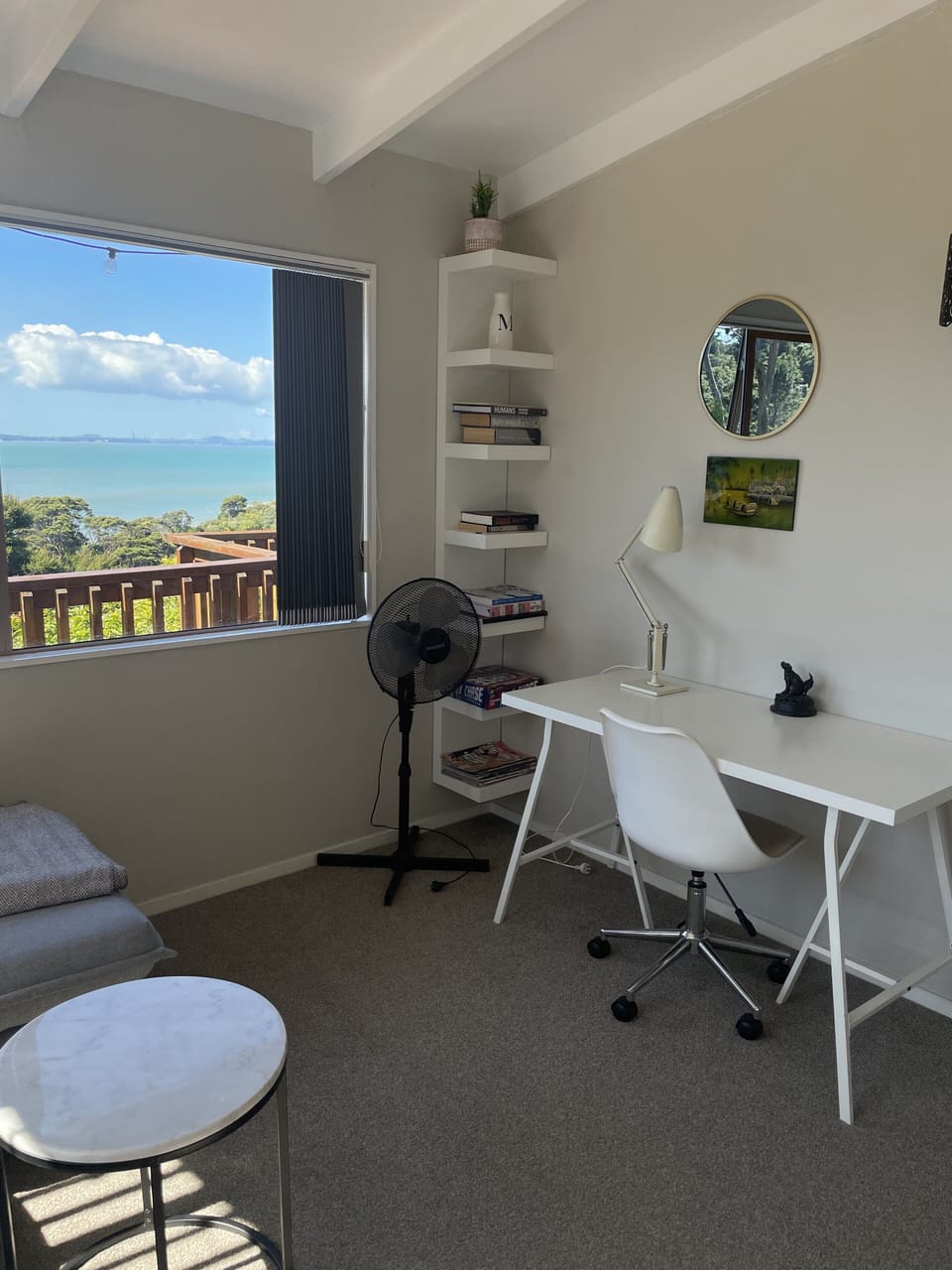 Office/ sun room.