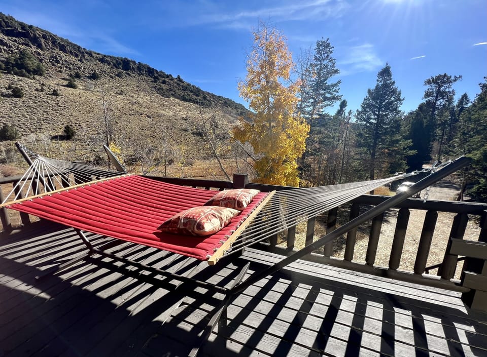 Front patio with full view of Ipsom Creek
