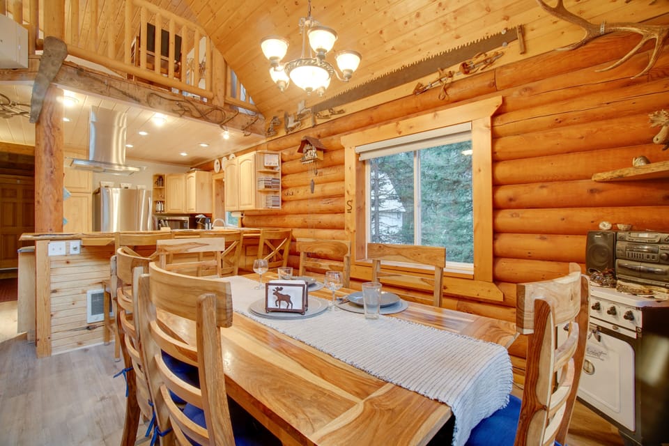 Dining Room | 1st Floor | Fully Equipped Kitchen