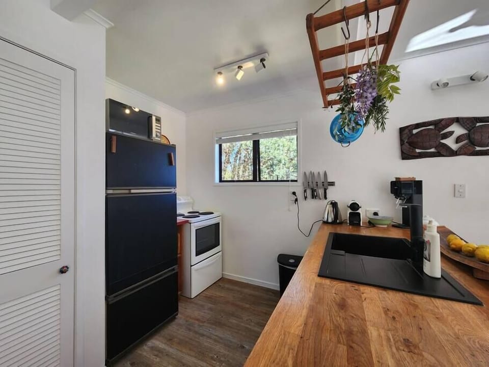 Kitchen (2)