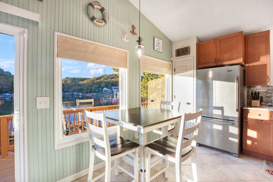 Kitchen Seating