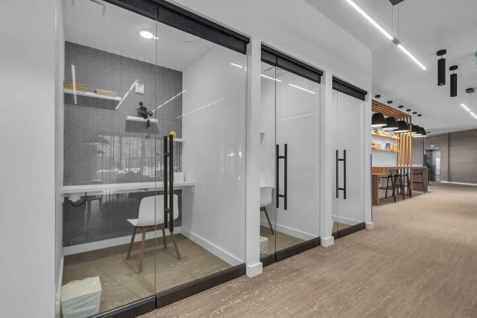 This studio is perfect for remote work with three dedicated work pods in the lobby that are perfect for Zoom meetings.