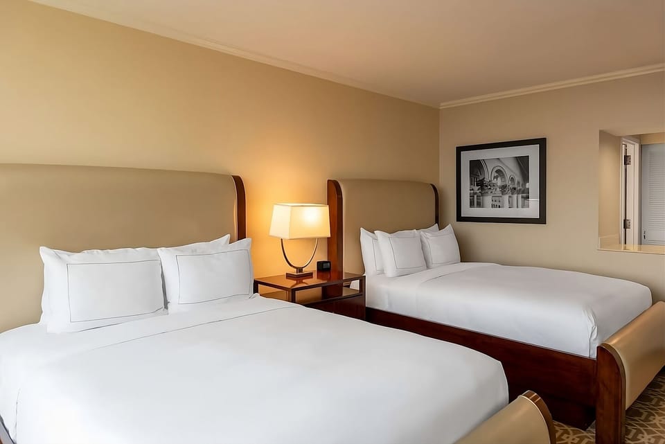 Drift off on smooth sheets in this warm, calming retreat.