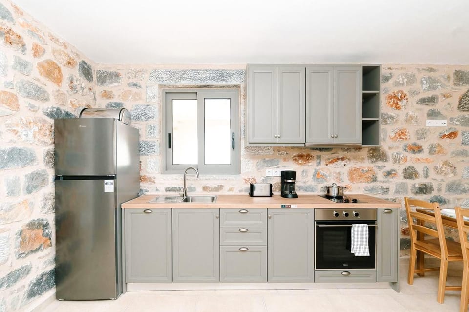 Equipped kitchen
