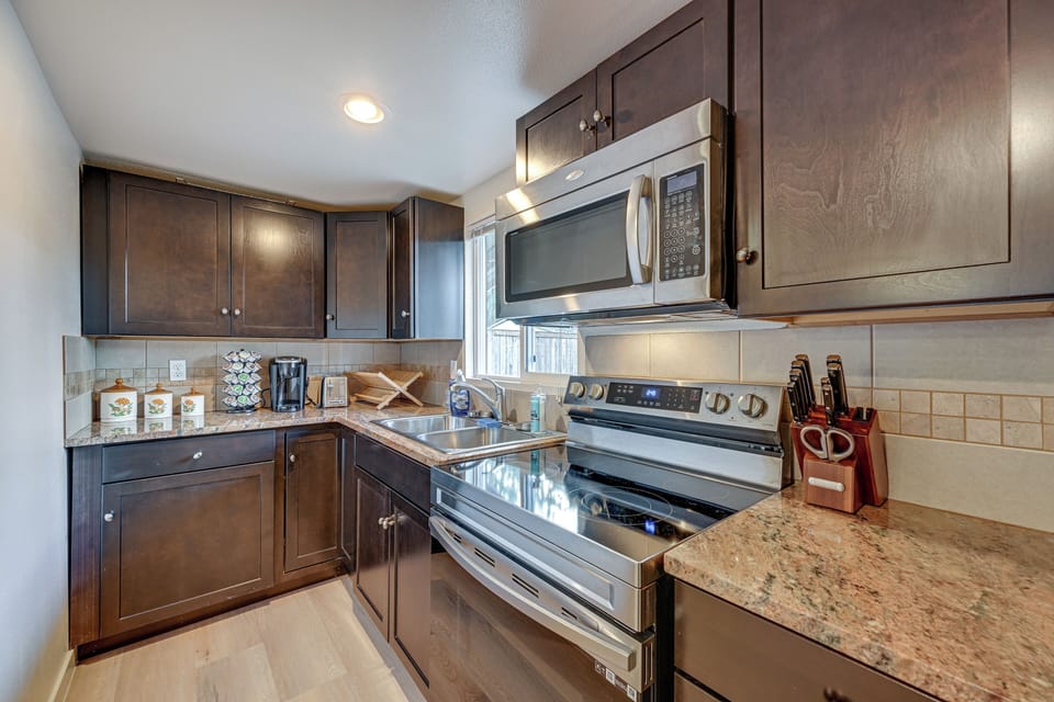 Well-Equipped Kitchen | Self Check-In