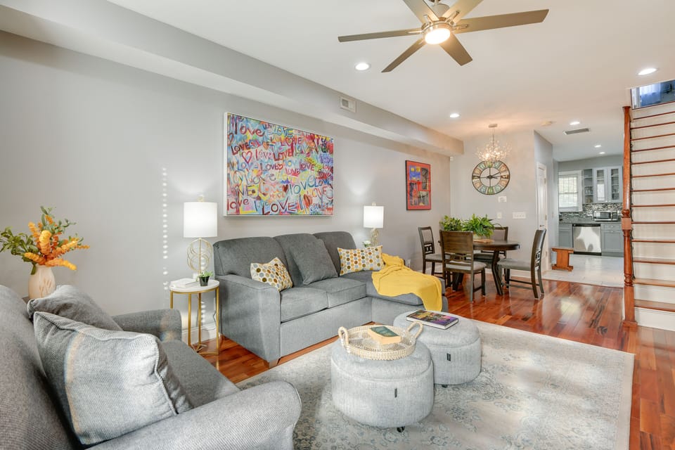 Living Room | Full Sleeper Sofa