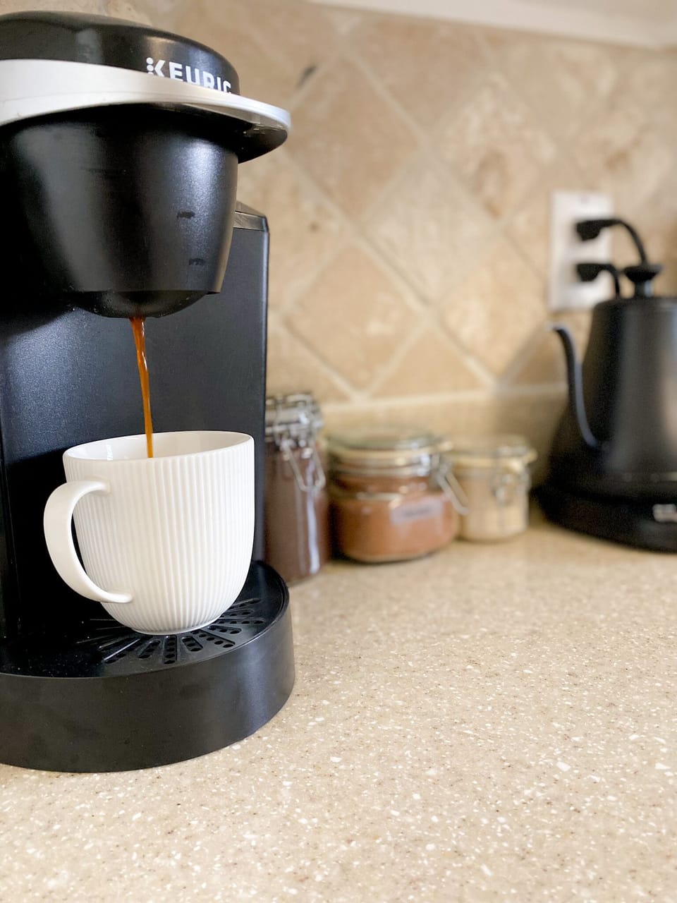Coffee and tea 