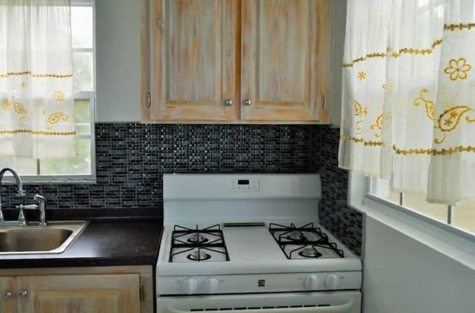 Kitchen area