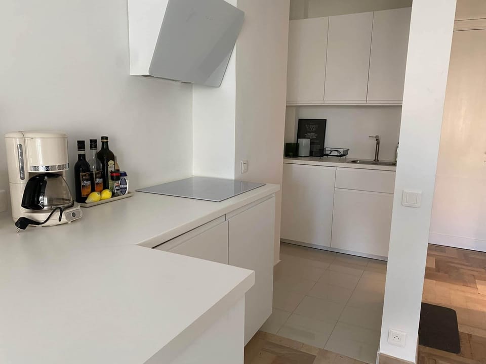 Kitchen (2)