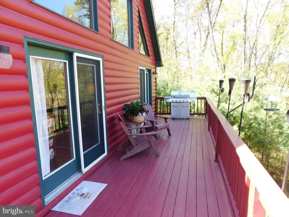 Front deck