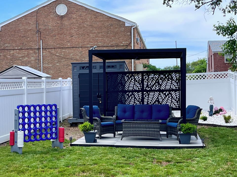 Backyard Deck Seating