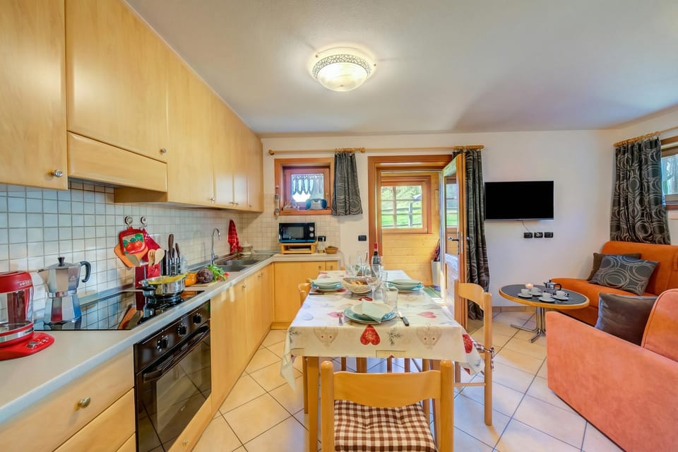Kitchen and dining area