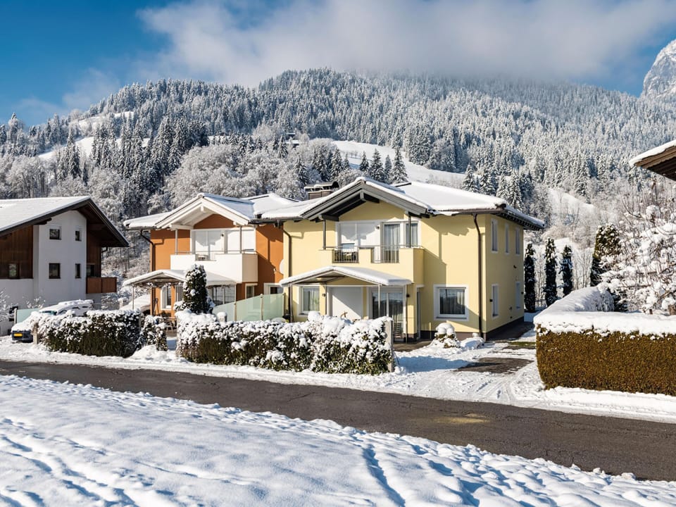 Holiday Home Exterior [winter]