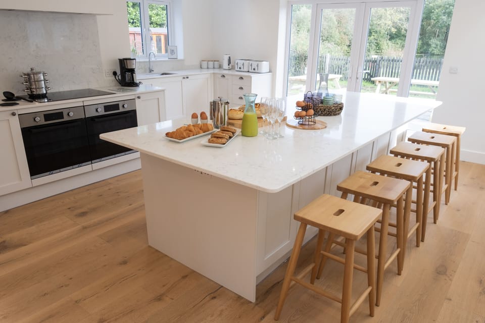 Full kitchen with all mod cons and has sufficient cutlery and crockery for 17