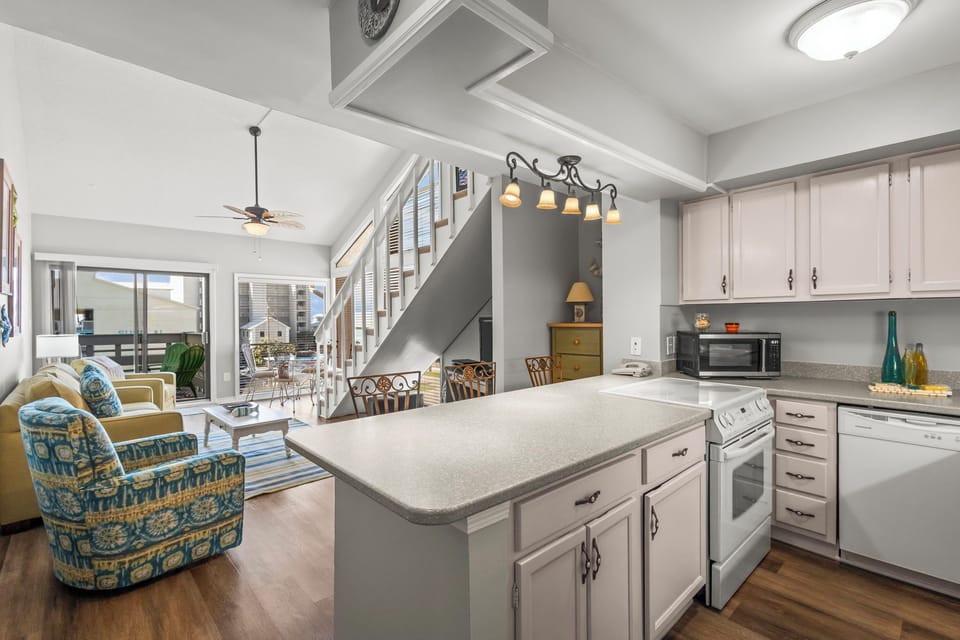 The Village 13D Kitchen