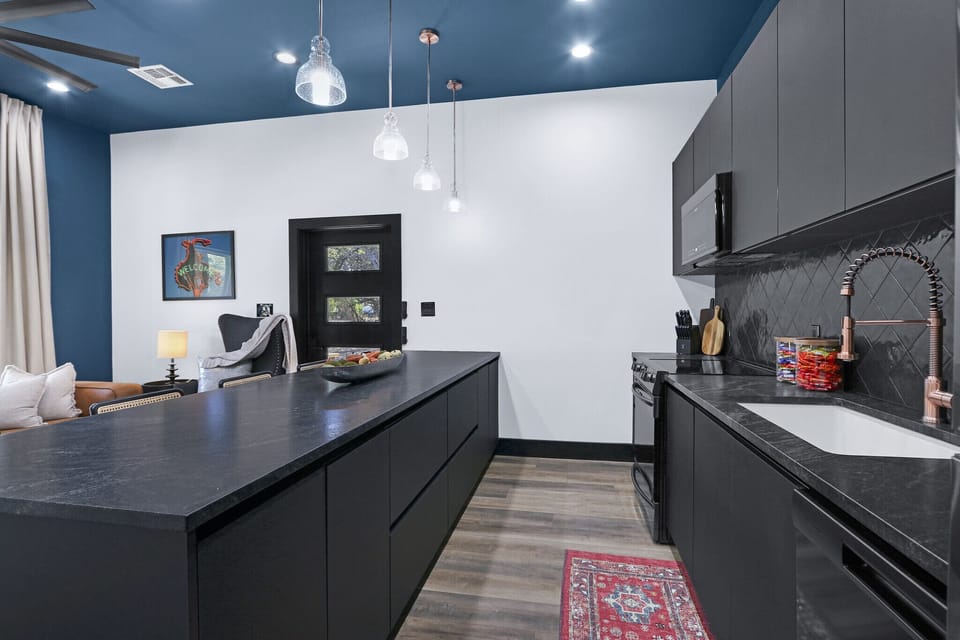 Plenty of countertop space for cooking