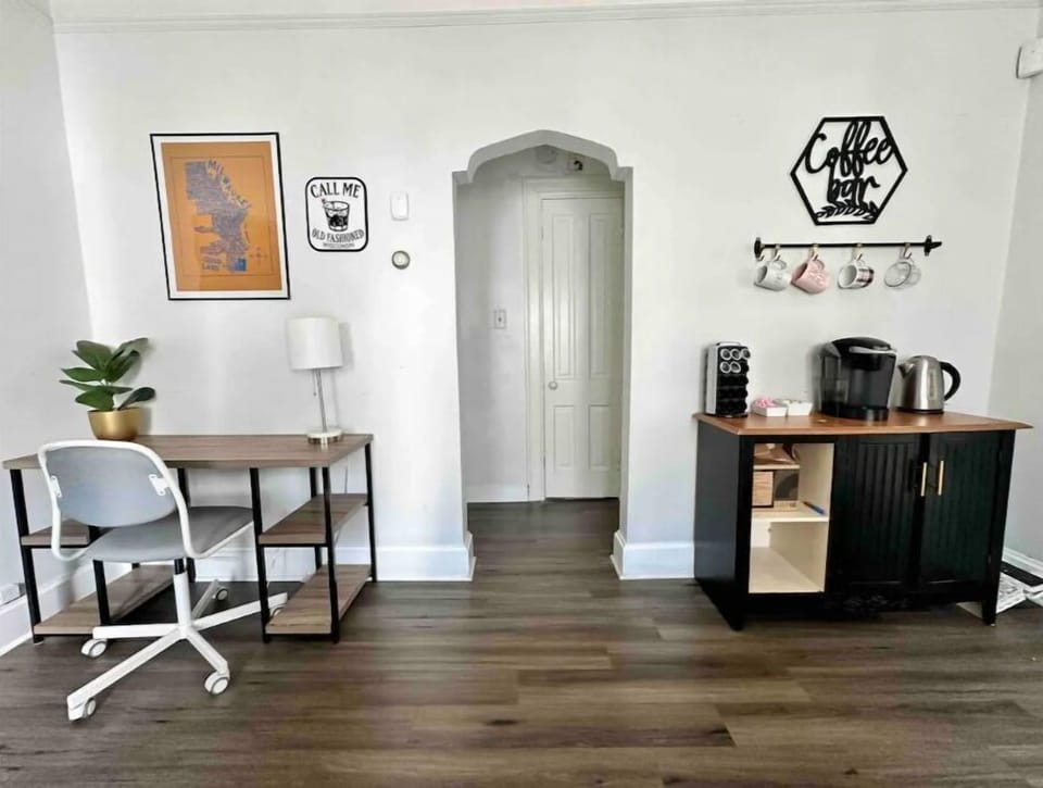 Dedicated workspace and a coffee bar to ensure you get any and all work done. 