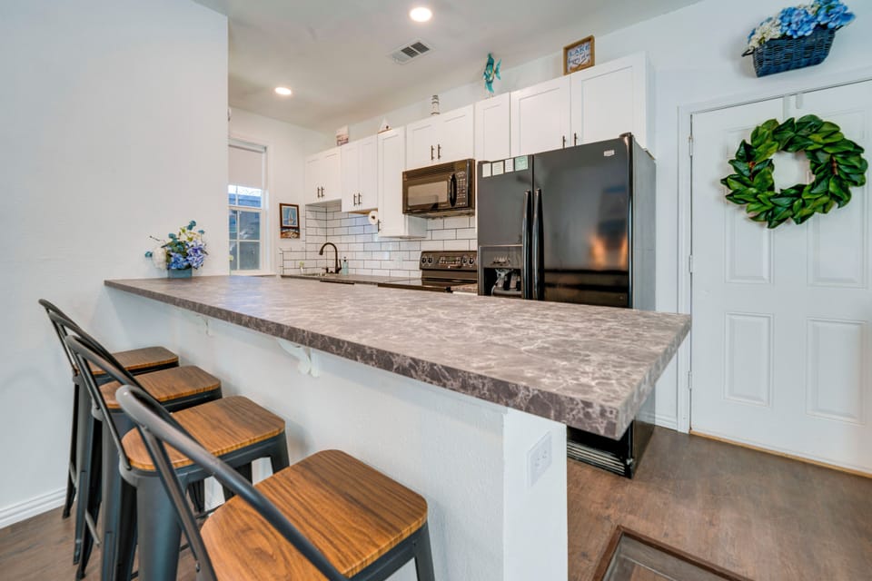 Kitchen | Dishwasher