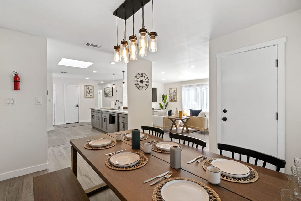 Gorgeous Dining Table with Hanging Lights