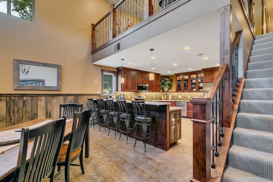 Modern Kitchen with new appliances.