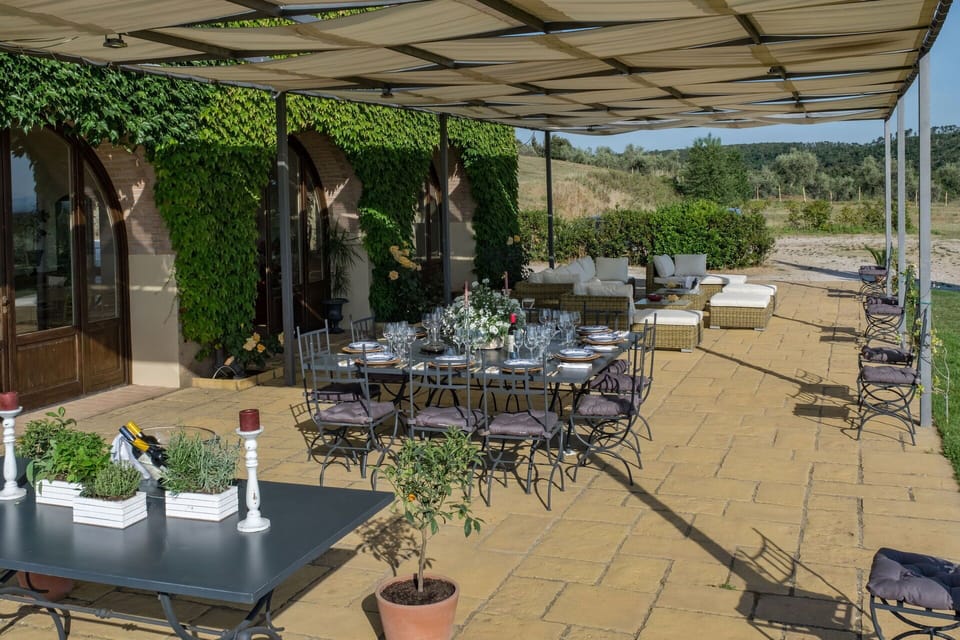 Balcony / Terrace / Patio
