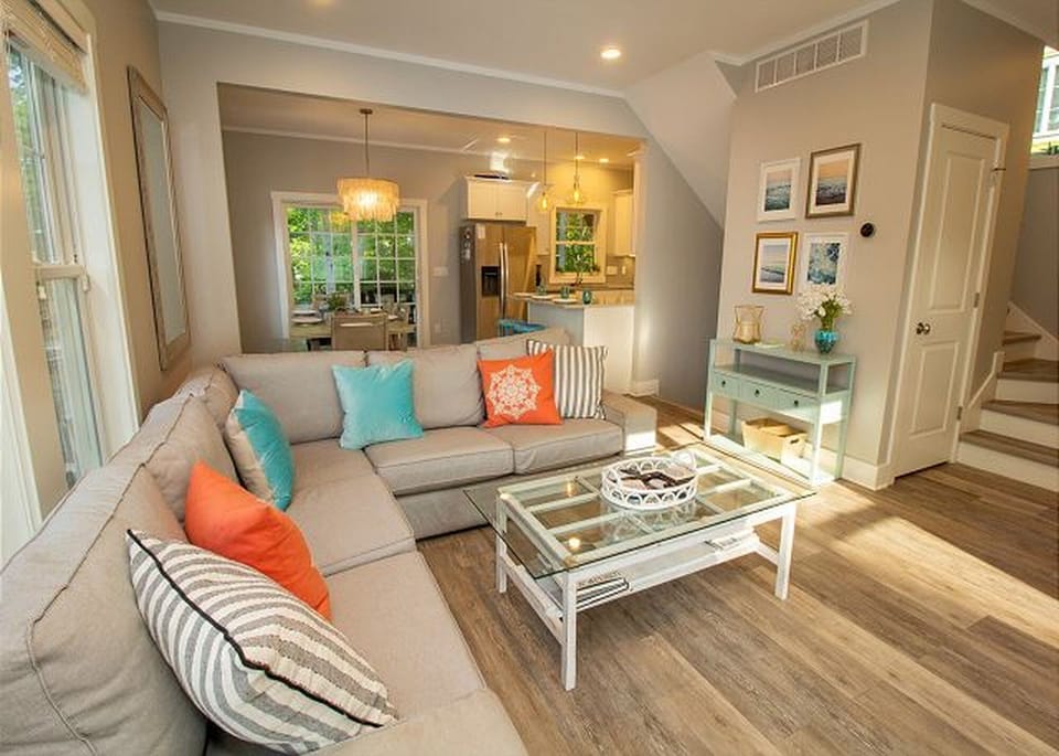 Main level | living room